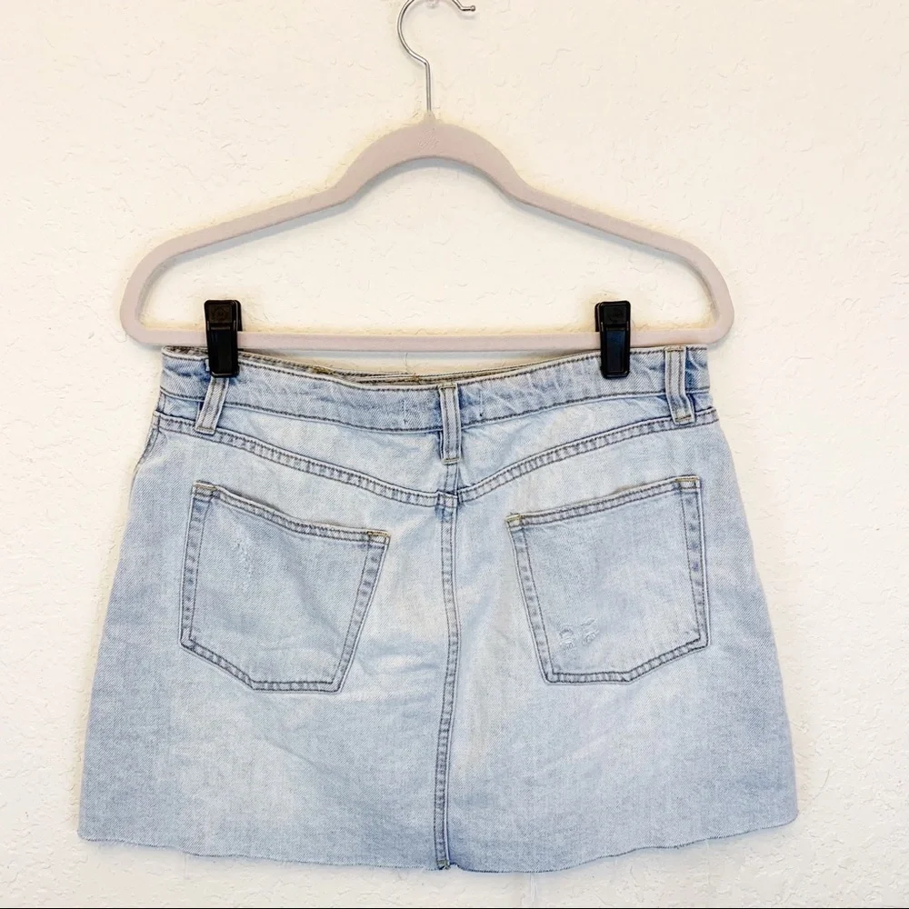 Free People Womens Size 31 Ripped Denim A-Line Mini Skirt‎ Distressed Button Fly